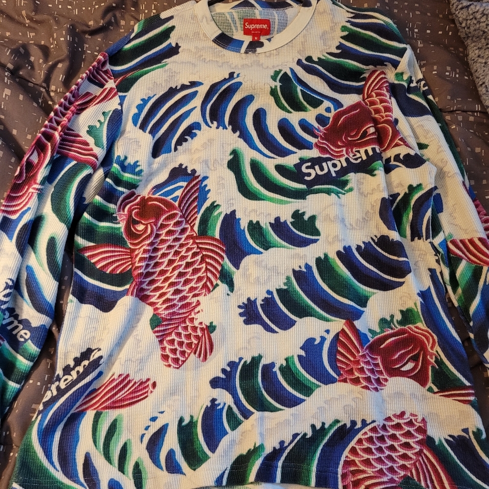 Supreme Waves Long Sleeve Top - Medium